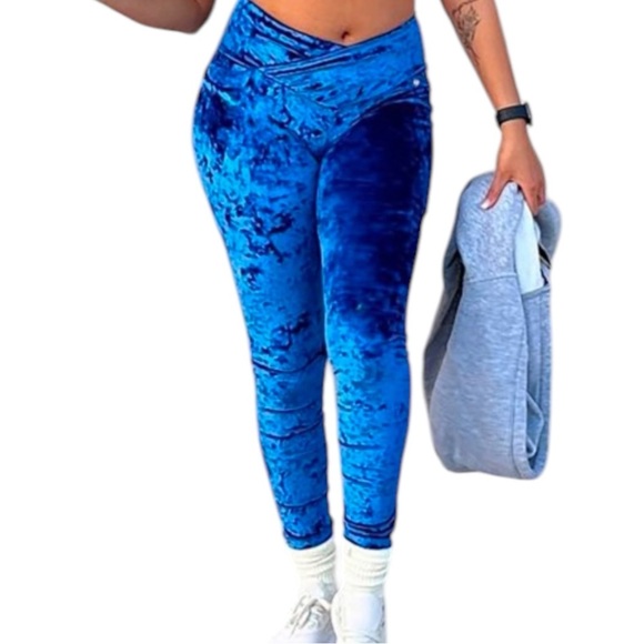Fabletics Pants - Fabletics Blu Crushed Velour Crossover Leggings (Size XL)